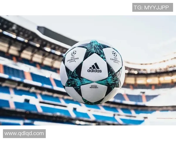 足球明星女生壁纸图片精选展现运动魅力与青春活力的视觉盛宴 足球明星女生壁纸图片精选展现运动魅力与青春活力的视觉盛宴