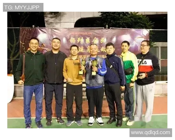 重庆篮球队荣登篮球意识排行榜第八名展现团队实力与潜力 重庆篮球队荣登篮球意识排行榜第八名展现团队实力与潜力